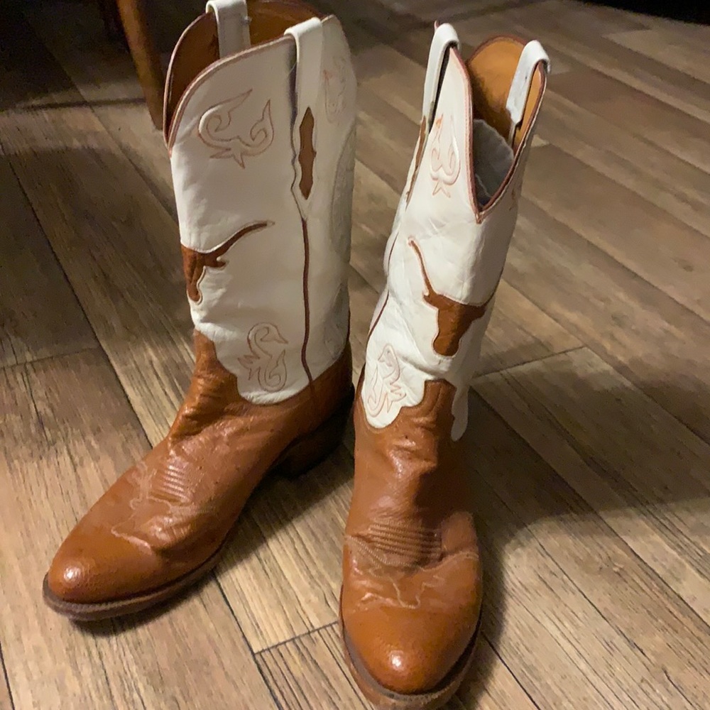 Lucchese University of Texas boots